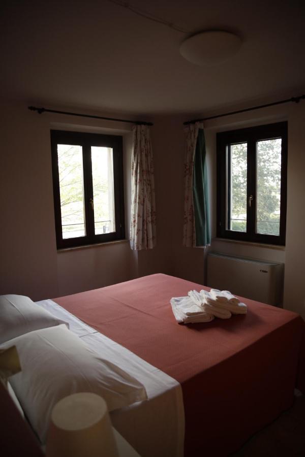 Agriturismo La Fonte Di San Girio Hostal Potenza Picena Exterior foto