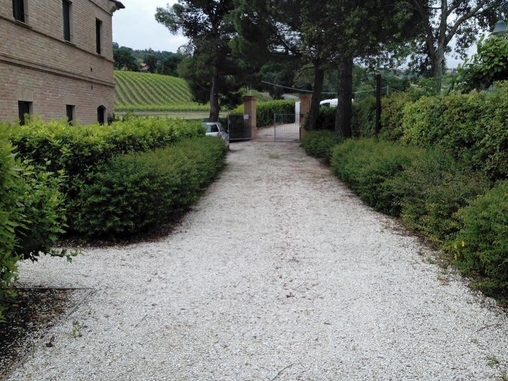 Agriturismo La Fonte Di San Girio Hostal Potenza Picena Exterior foto