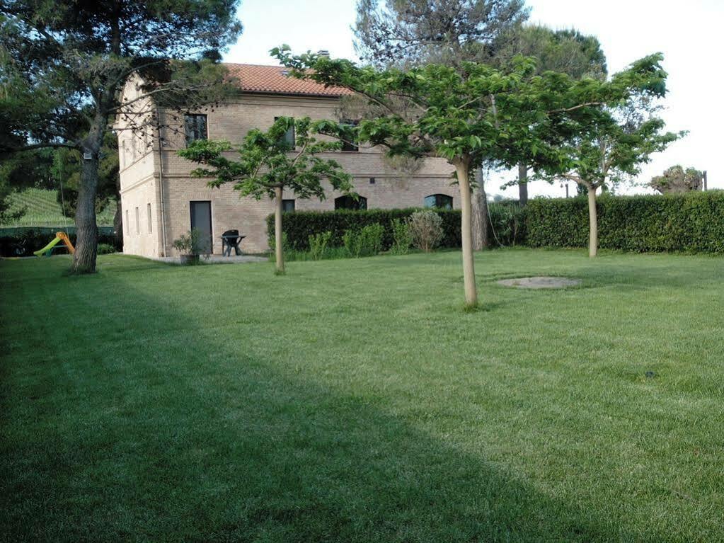 Agriturismo La Fonte Di San Girio Hostal Potenza Picena Exterior foto